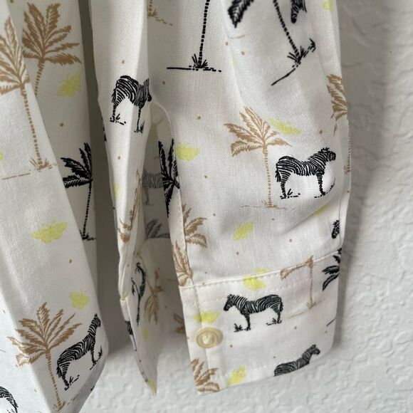 NWT Ann taylor Loft Woman’s xs button down zebra shirt - Picture 4 of 5